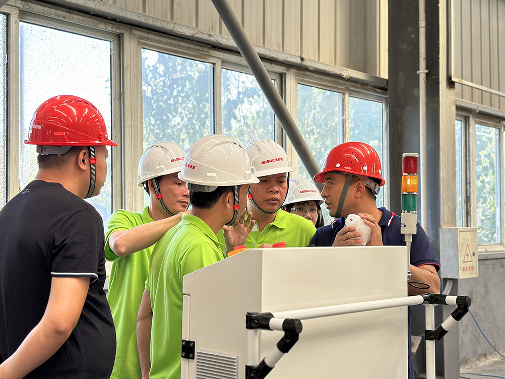 行業(yè)交流,共促發(fā)展 ——GCM 包裝(越南)有限公司與華通聯(lián)合(南通)塑膠工業(yè)有限公司蒞臨美奇斯參觀(圖4) 行業(yè)交流,共促發(fā)展 ——GCM 包裝(越南)有限公司與華通聯(lián)合(南通)塑膠工業(yè)有限公司蒞臨美奇斯參觀(圖4)