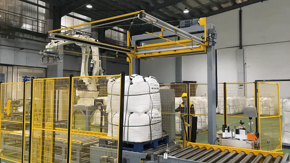 鋰電行業(yè)噸包貨物包裝線(圖1) 鋰電行業(yè)噸包貨物包裝線(圖1)